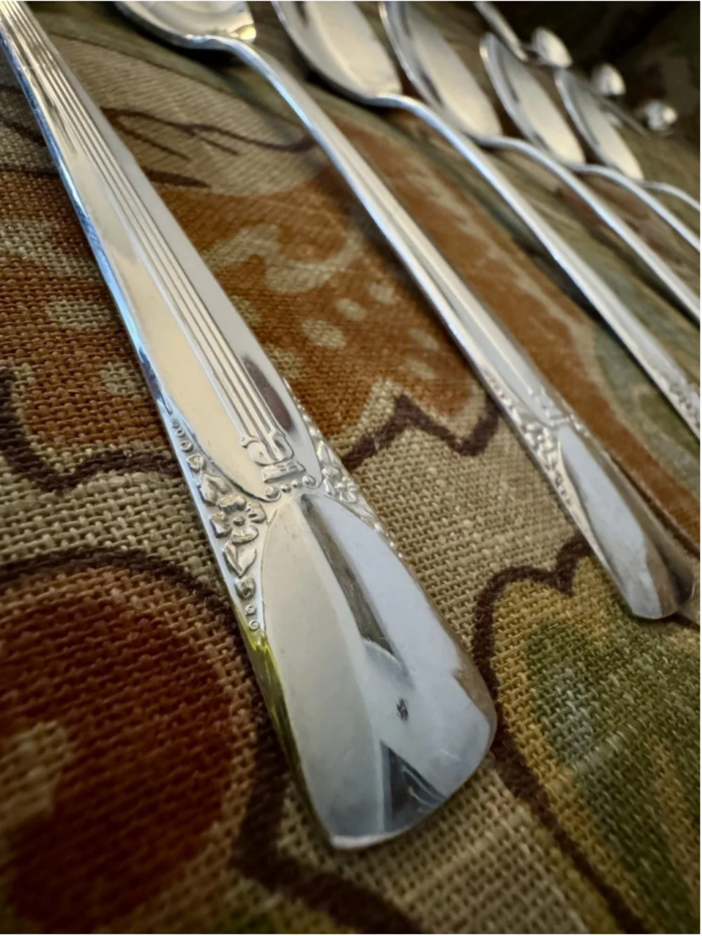 Vintage 1939 International Silver Embassy Bouquet Silverplate Flatware Set 30 Pc